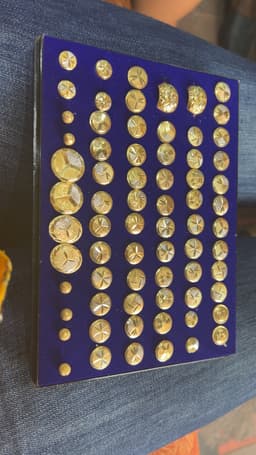 18karat gold earrings